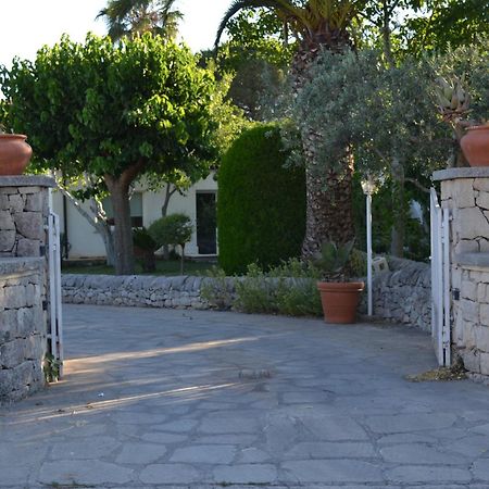 Casa Degli Avi Don Neli, Immersa Nella Natura โมดิกา ภายนอก รูปภาพ