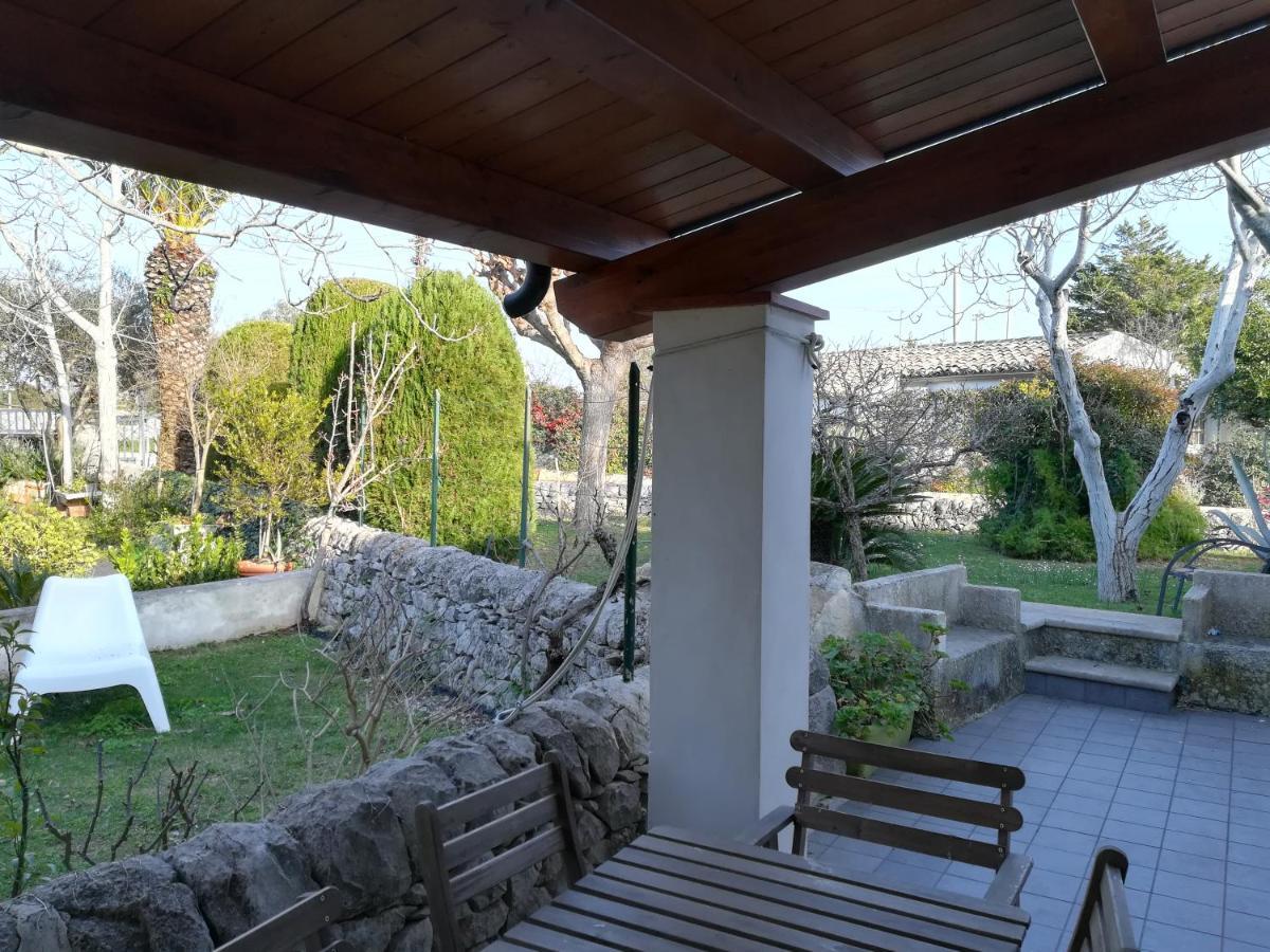 Casa Degli Avi Don Neli, Immersa Nella Natura โมดิกา ภายนอก รูปภาพ